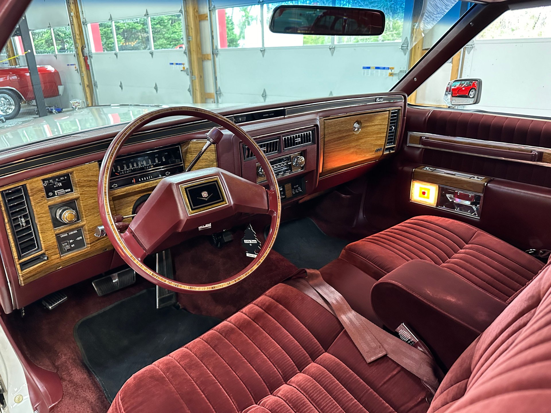 83-28544 | 1983 Cadillac Coupe DeVille | South Jersey Classics