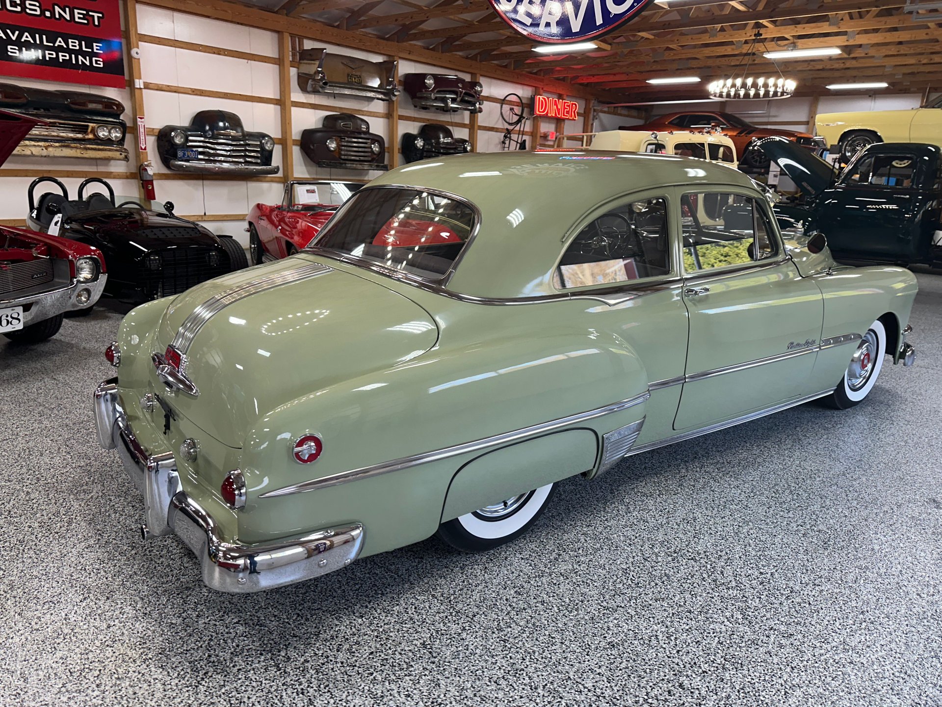 51-H5028 | 1951 Pontiac Chieftain | South Jersey Classics