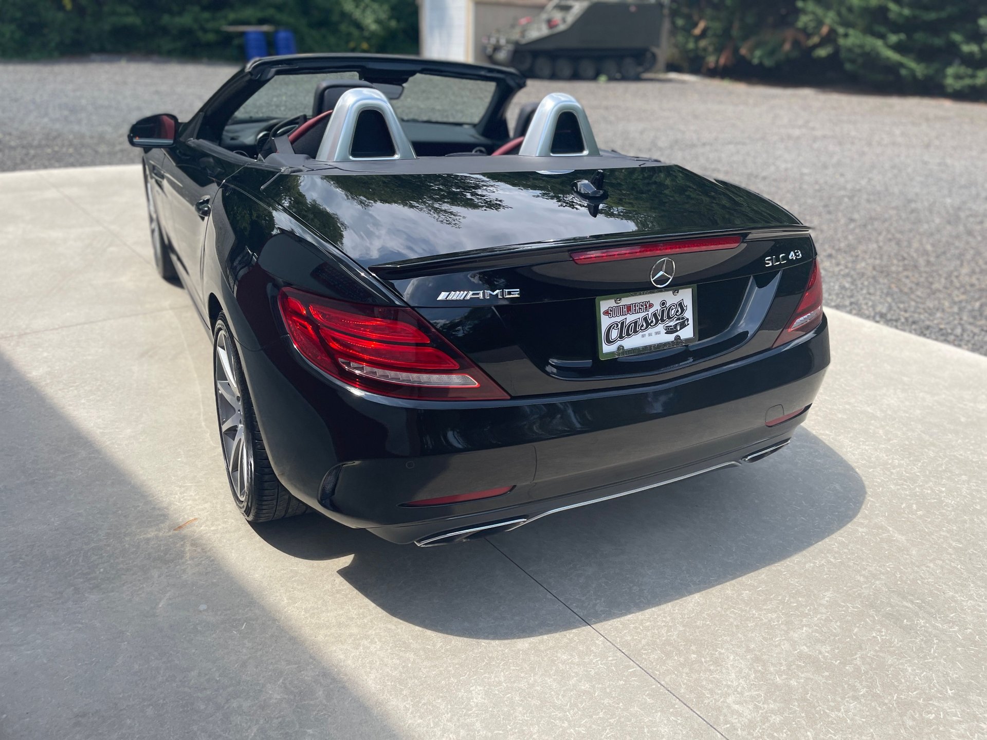 17-34123 | 2017 Mercedes-Benz AMG SLC 43 | South Jersey Classics