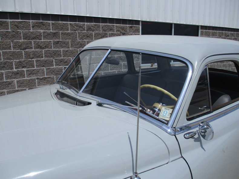 1951 DeSoto Custom Club Coupe Hemi V8 82