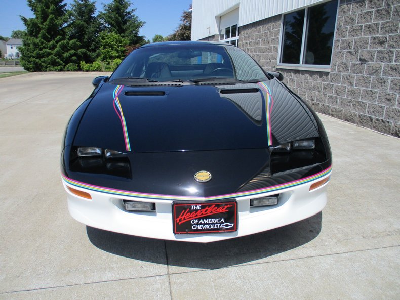 1993 Chevrolet Camaro Z/28 Indy Pace Car 5