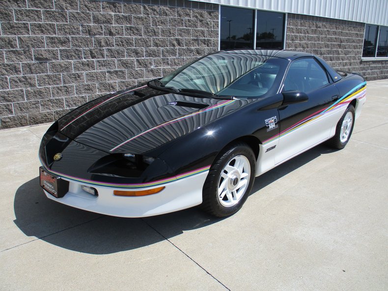 1993 Chevrolet Camaro Z/28 Indy Pace Car 31
