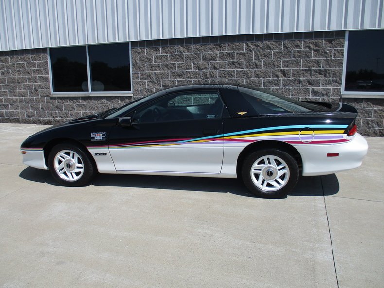 1993 Chevrolet Camaro Z/28 Indy Pace Car 34