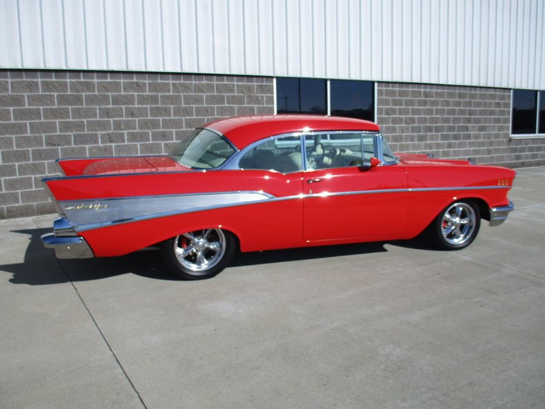 1957 Chevrolet Bel Air Sport Coupe 4