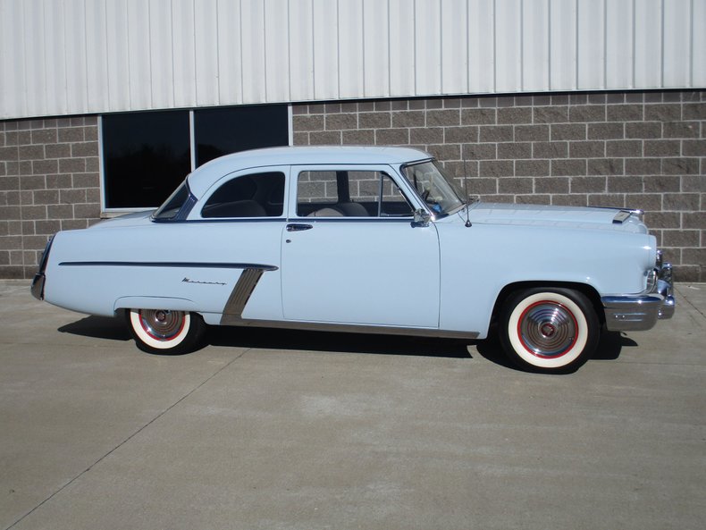 1952 Mercury 2 Door Sedan 3