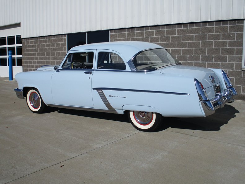 1952 Mercury 2 Door Sedan 44