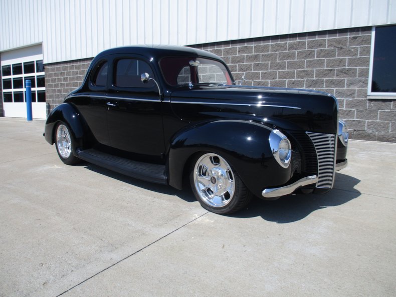 1940 Ford Custom Hot Rod Coupe 3