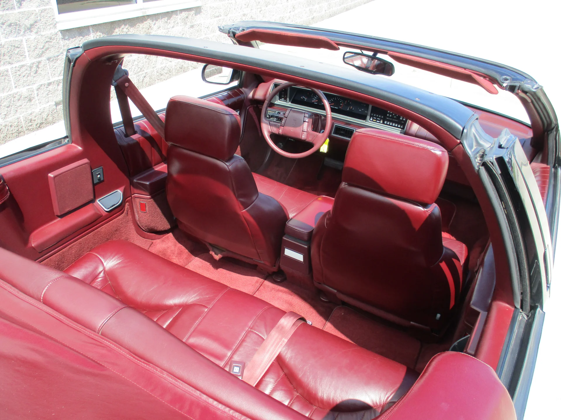 1993 Oldsmobile Cutlass Supreme - Photo 16