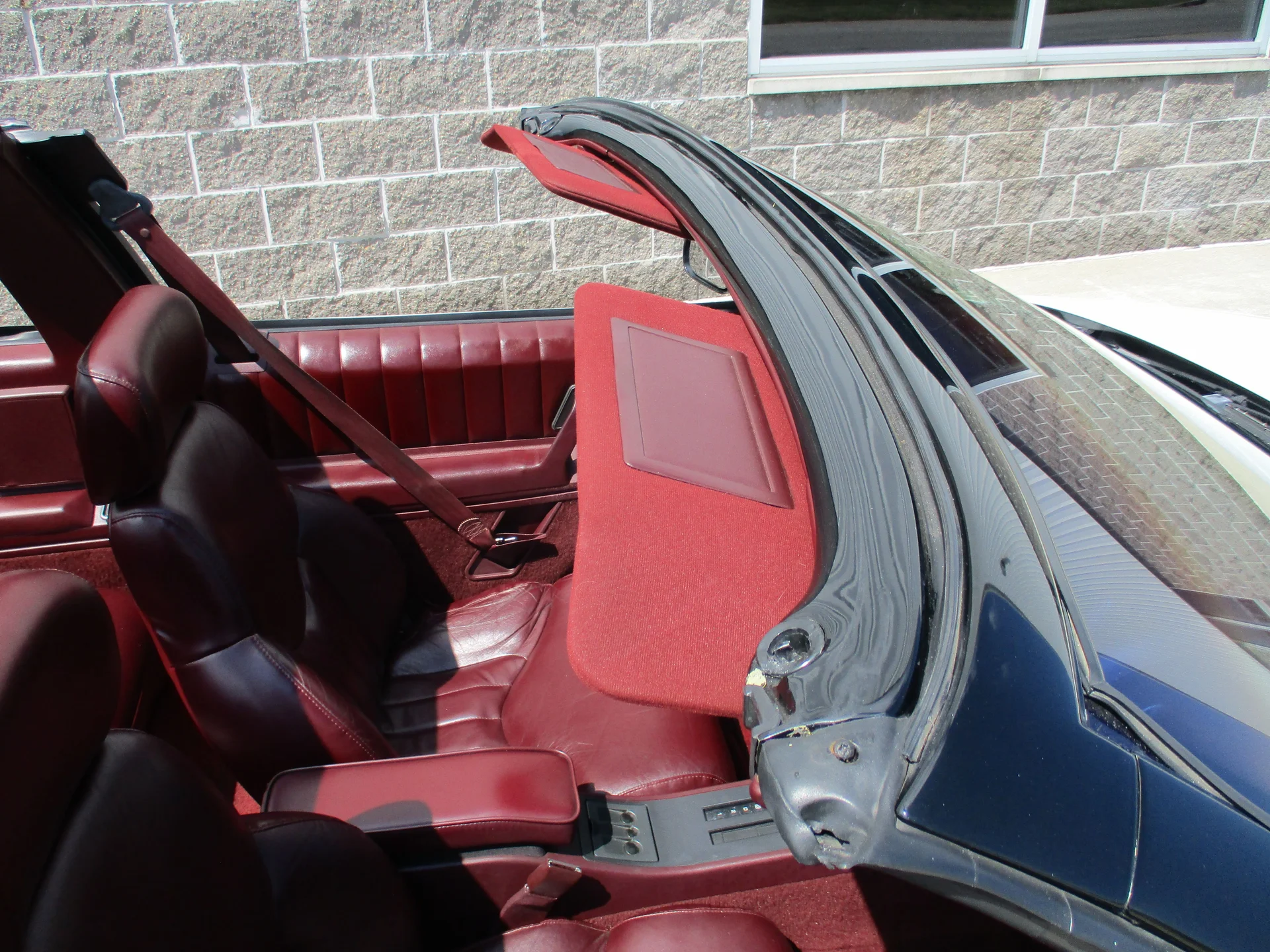 1993 Oldsmobile Cutlass Supreme - Photo 24