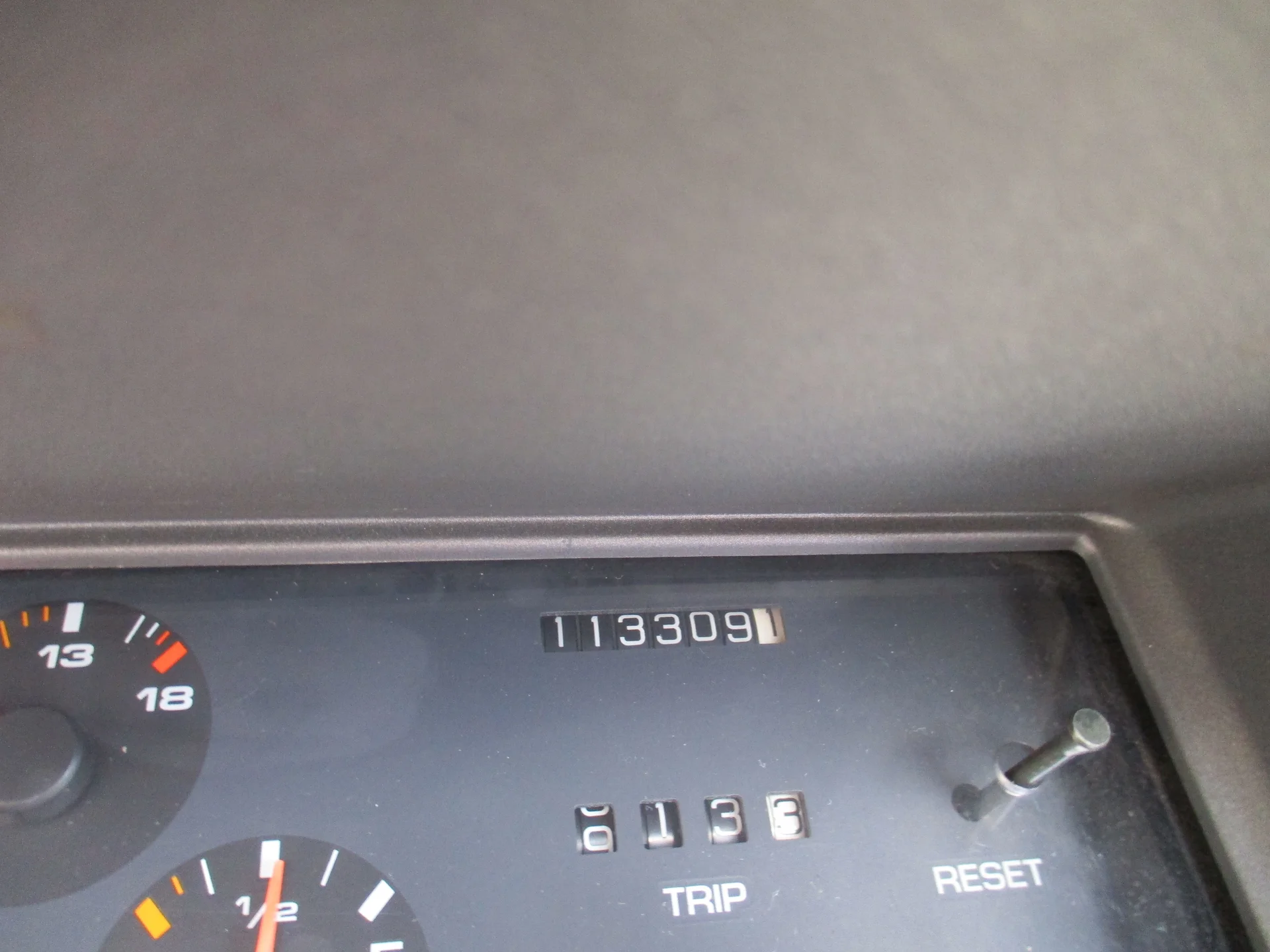 1993 Oldsmobile Cutlass Supreme - Photo 44