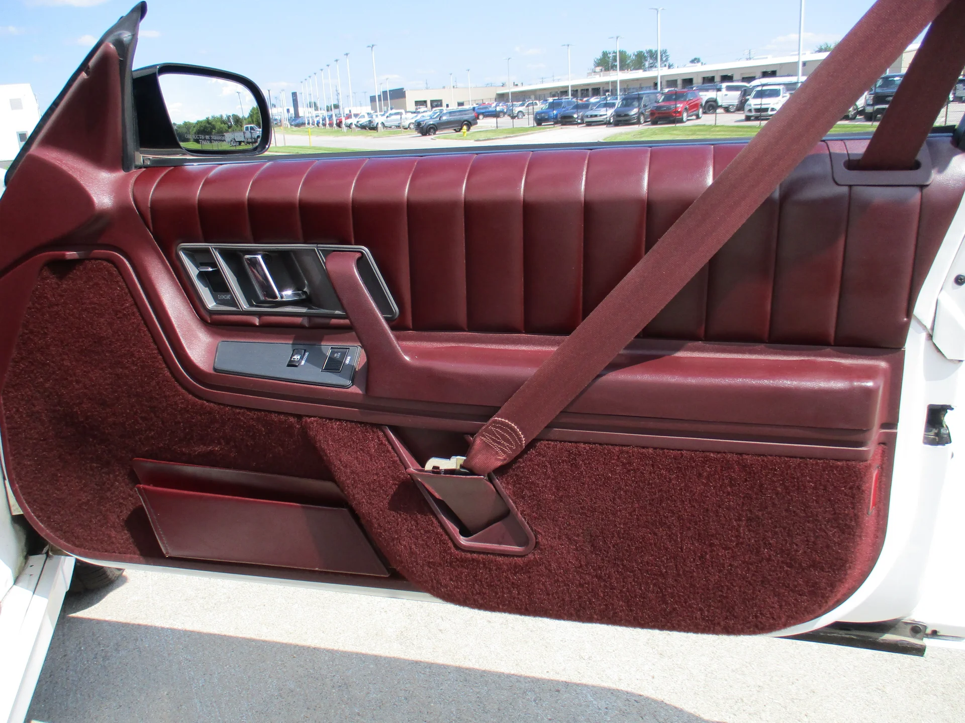 1993 Oldsmobile Cutlass Supreme - Photo 57