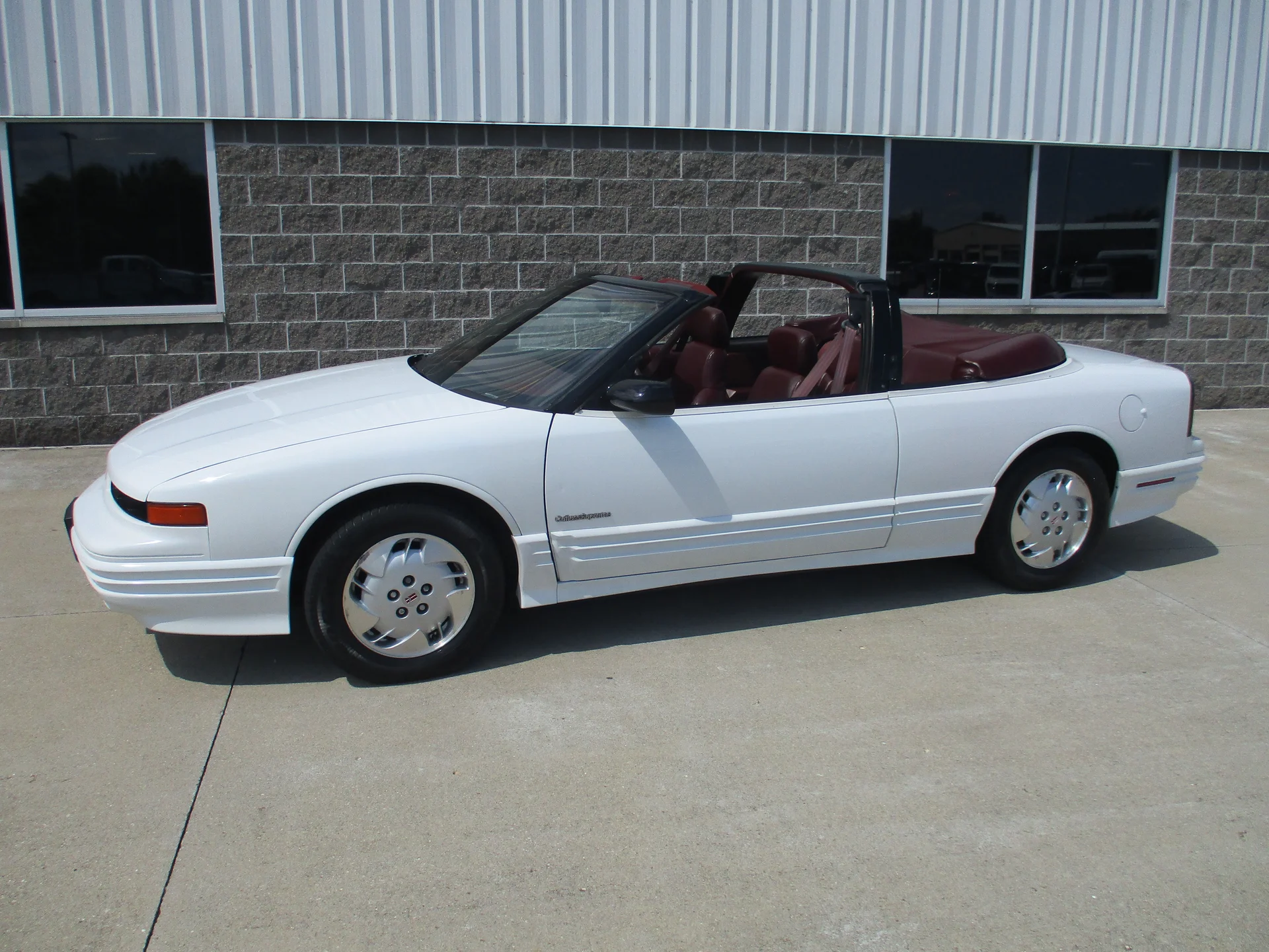 1993 Oldsmobile Cutlass Supreme - Photo 62