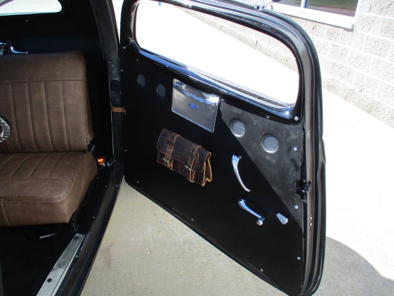 1934 Ford 3 Window Hiboy Coupe 52