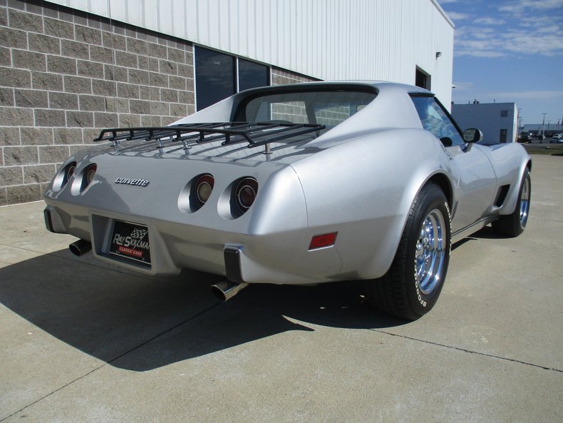 1977 Chevrolet Corvette 6
