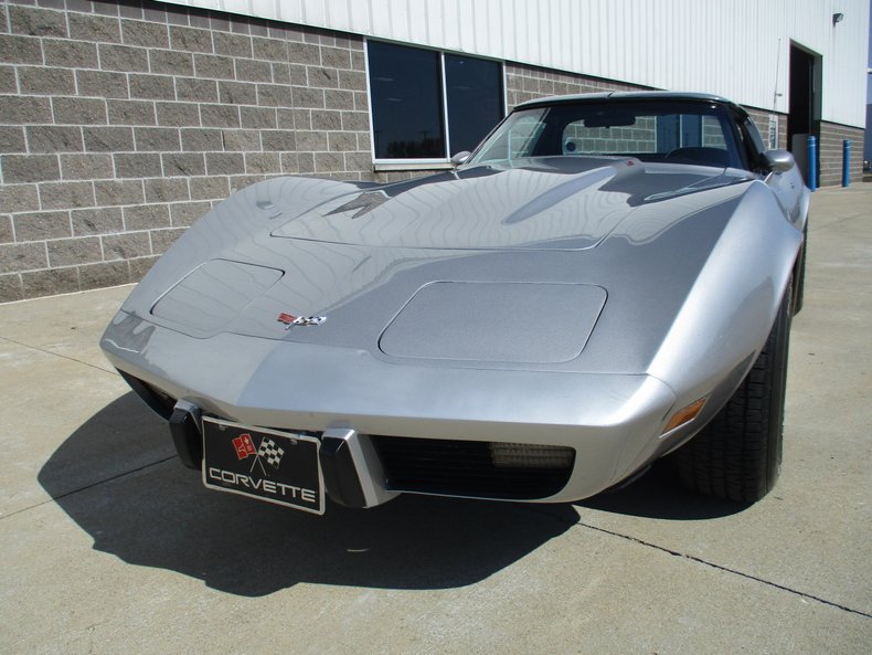 1977 Chevrolet Corvette 45