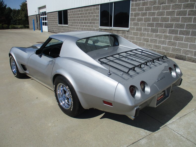 1977 Chevrolet Corvette 53