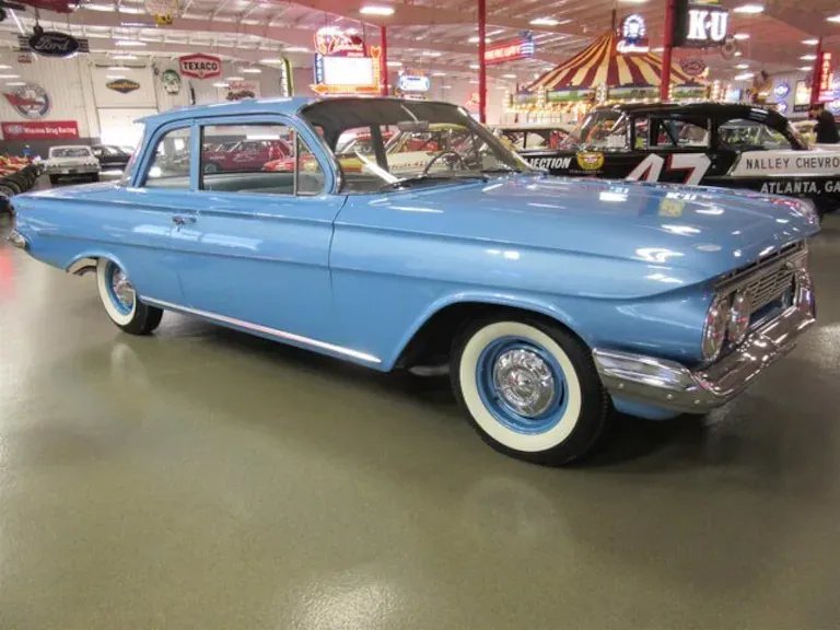 1961 Chevrolet Biscayne 5