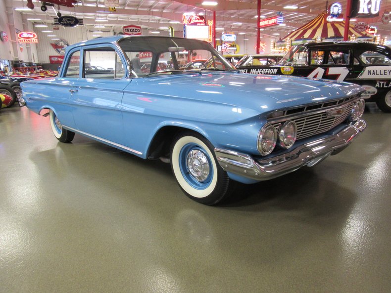 1961 Chevrolet Biscayne 7