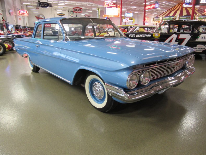 1961 Chevrolet Biscayne 15