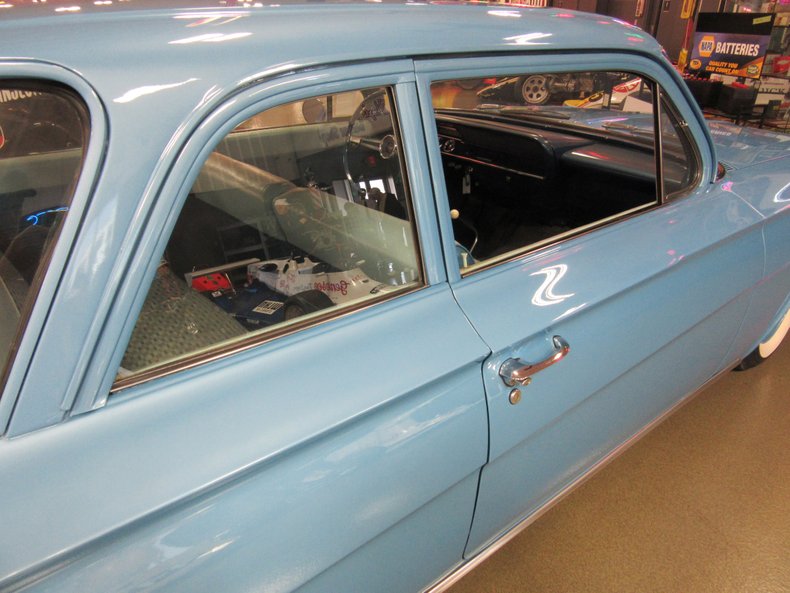 1961 Chevrolet Biscayne 18