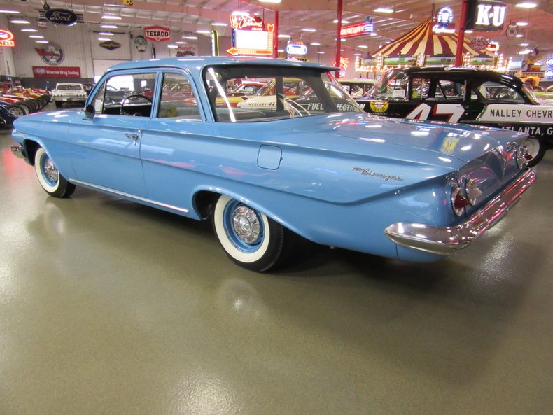 1961 Chevrolet Biscayne 22
