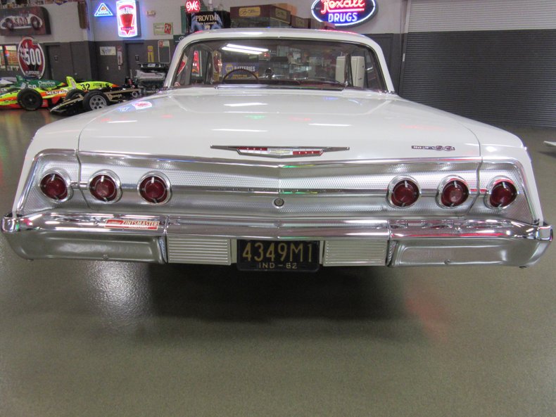 1962 Chevrolet Impala SS 8