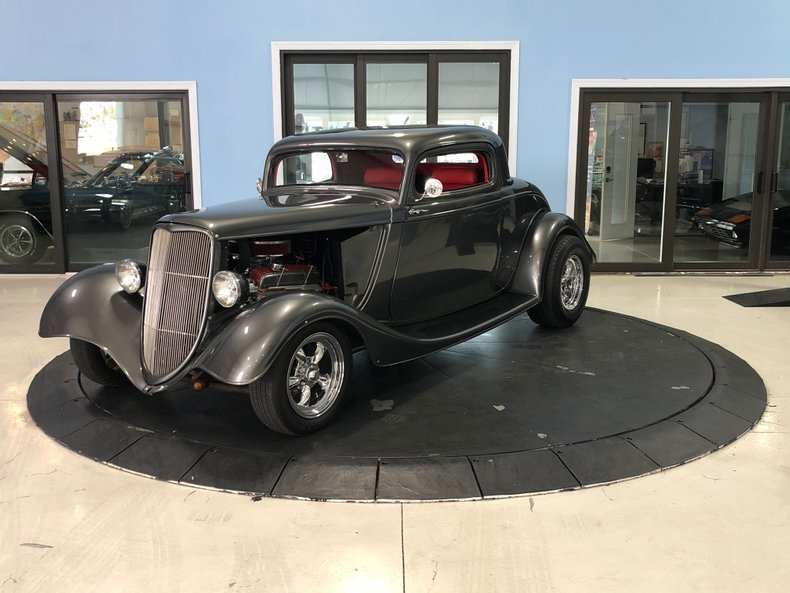 1933 Ford 3 window Coup