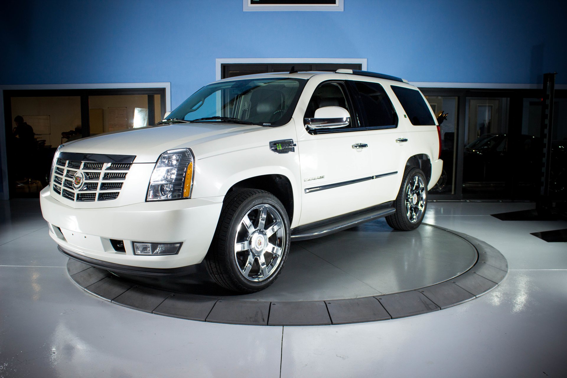 2013 Cadillac Escalade Hybrid | Classic Cars & Used Cars For Sale in