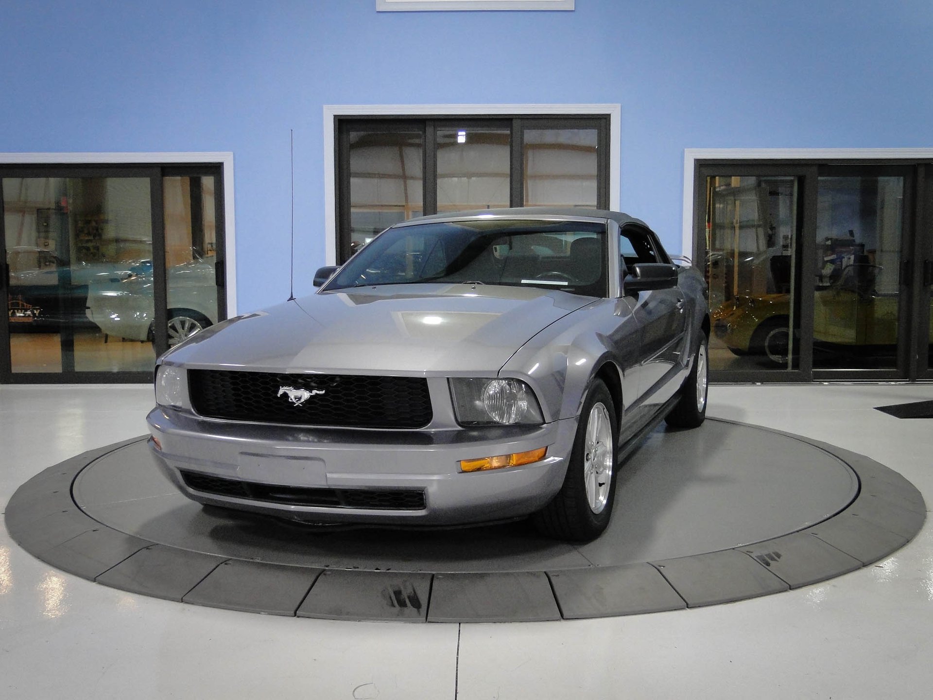 2006 ford mustang 2dr conv standard