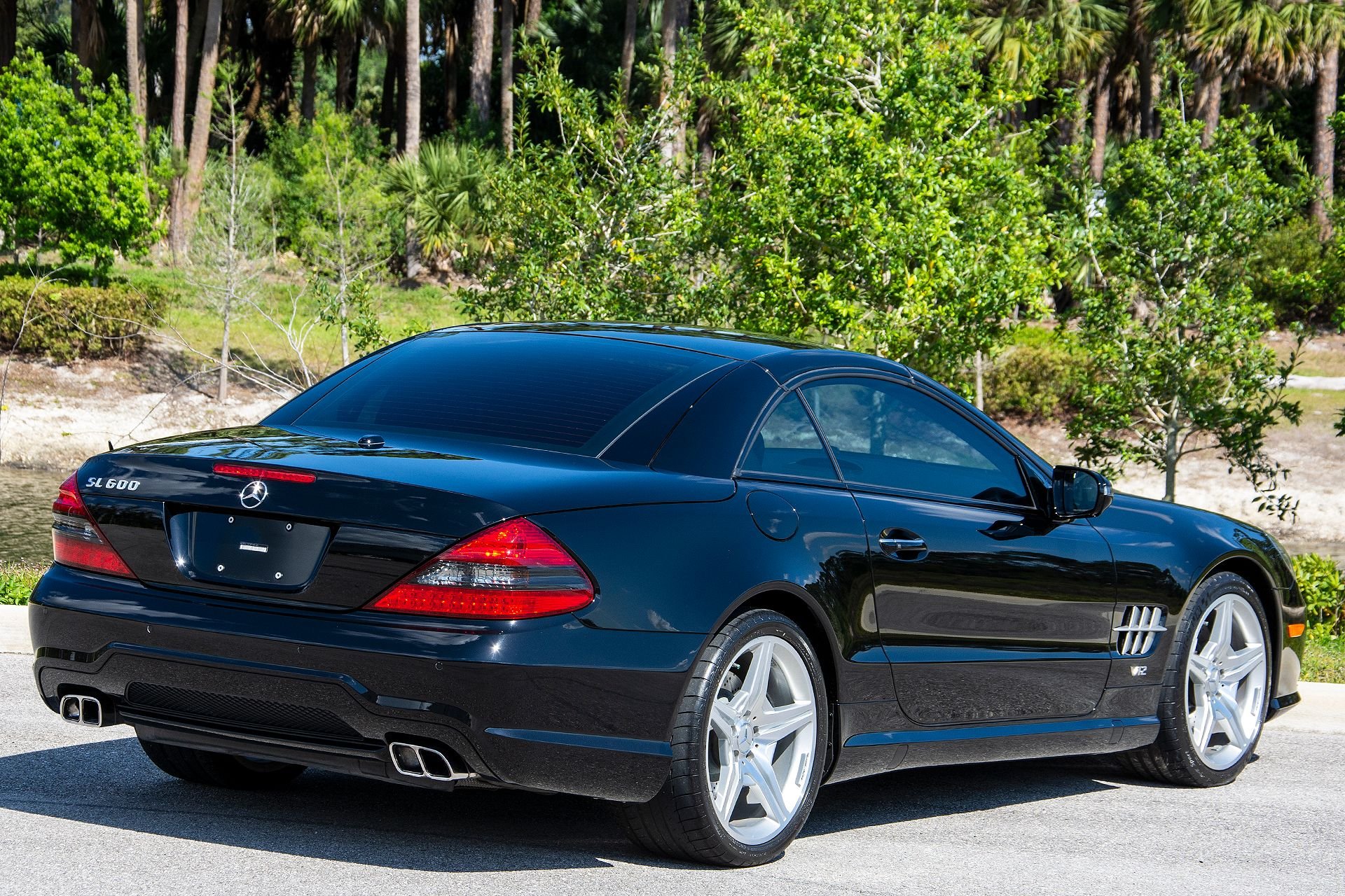 22 | 2009 Mercedes-Benz SL-Class SL600 V12 AMG Sport! | SL Motors