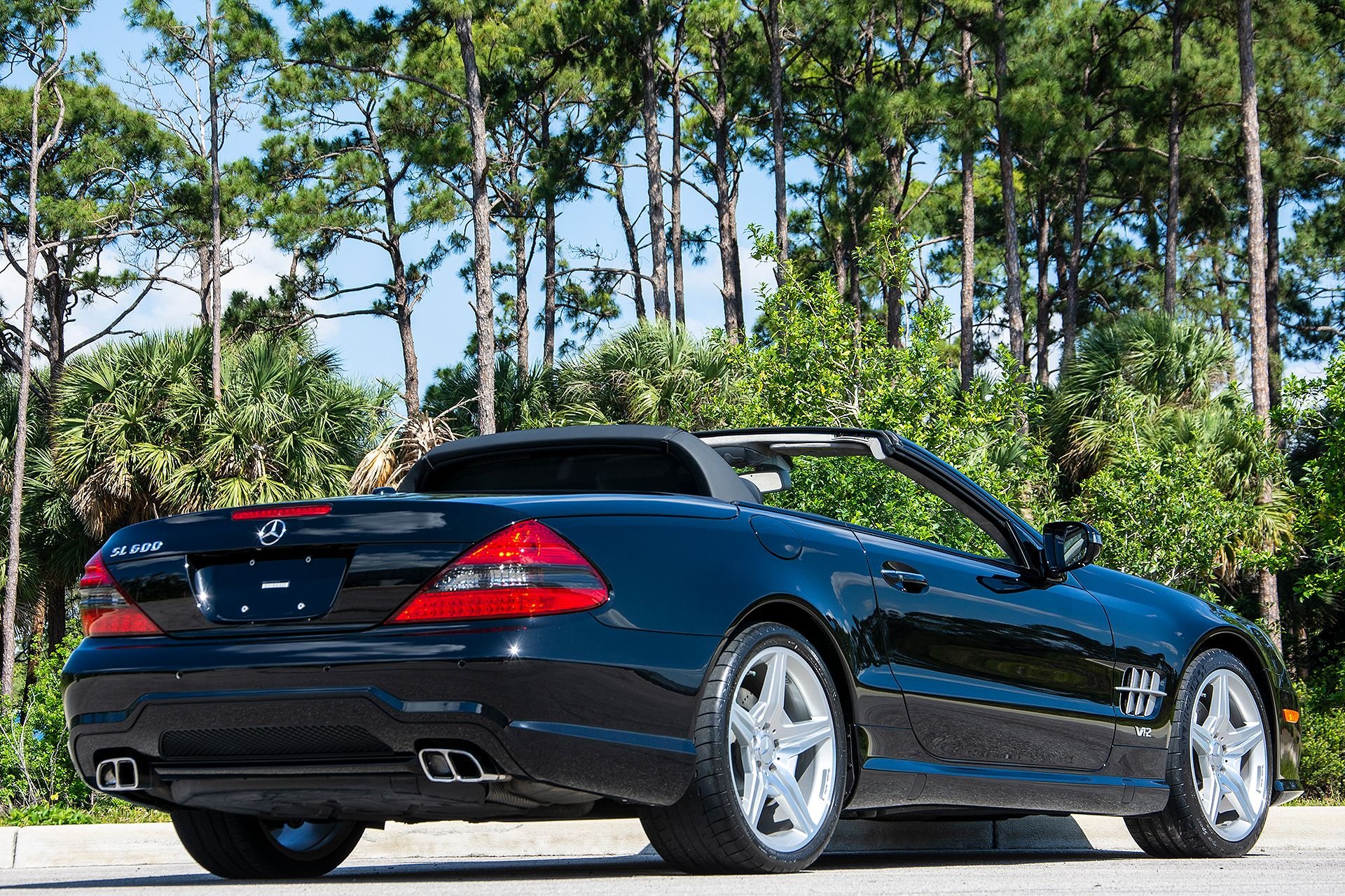 22 | 2009 Mercedes-Benz SL-Class SL600 V12 AMG Sport! | SL Motors