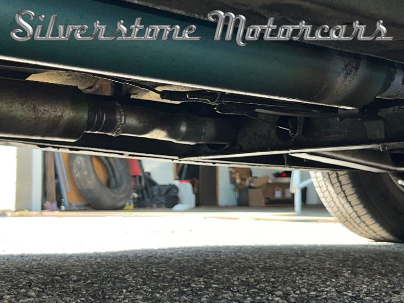 1001323 | 1956 Ford Parklane | Silverstone Motorcars, LLC