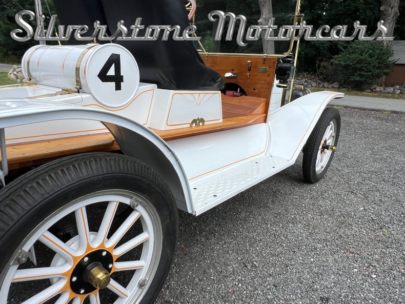 1001454 | 1913 Ford Model T Speedster | Silverstone Motorcars, LLC