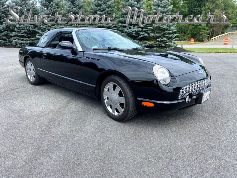 2002 Ford Thunderbird