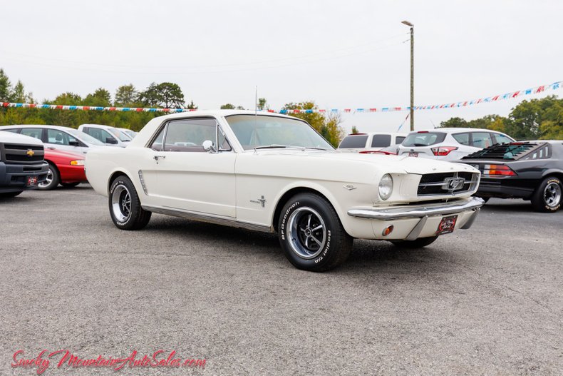 1965 Ford Mustang 3