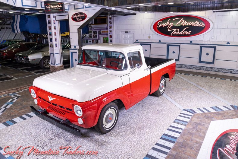 1957 Ford F100 2