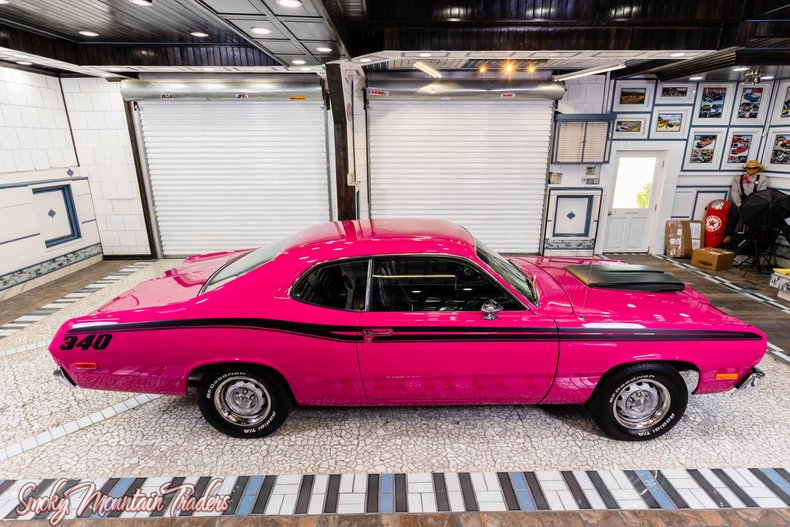 1973 Plymouth Duster 18