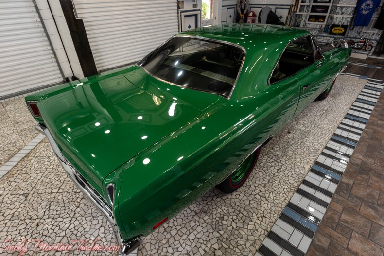 1969 Plymouth Road Runner 28