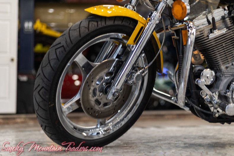1995 Harley Davidson XL883 Hugger 21