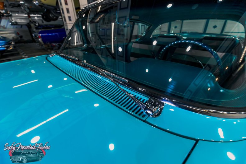 1958 Chevrolet Impala 11