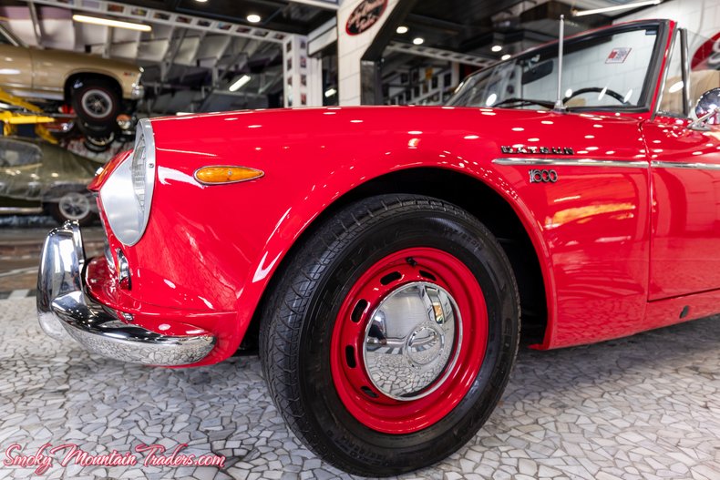 1969 Datsun 1600 Roadster Convertible - Smokey Mountain Traders