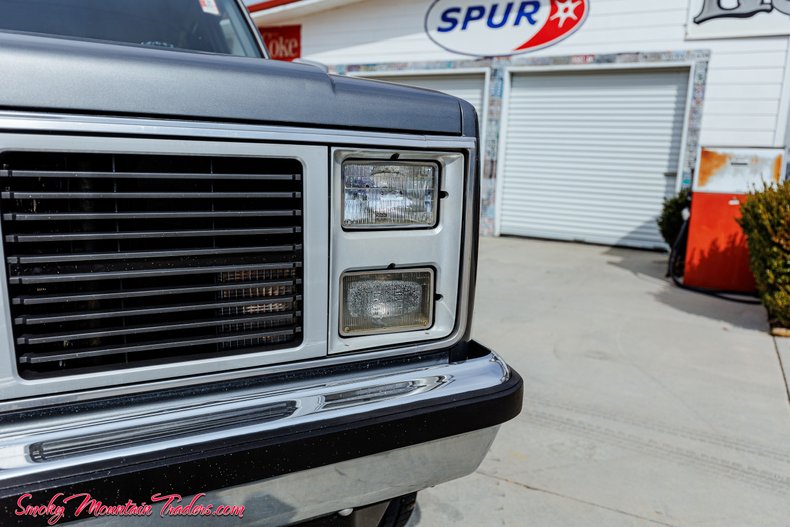 1988 GMC Suburban - Smokey Mountain Traders