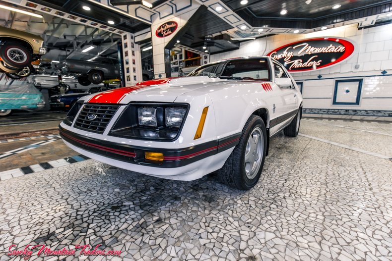 1979 Ford Mustang 4