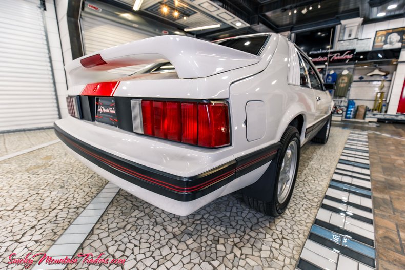 1979 Ford Mustang 24