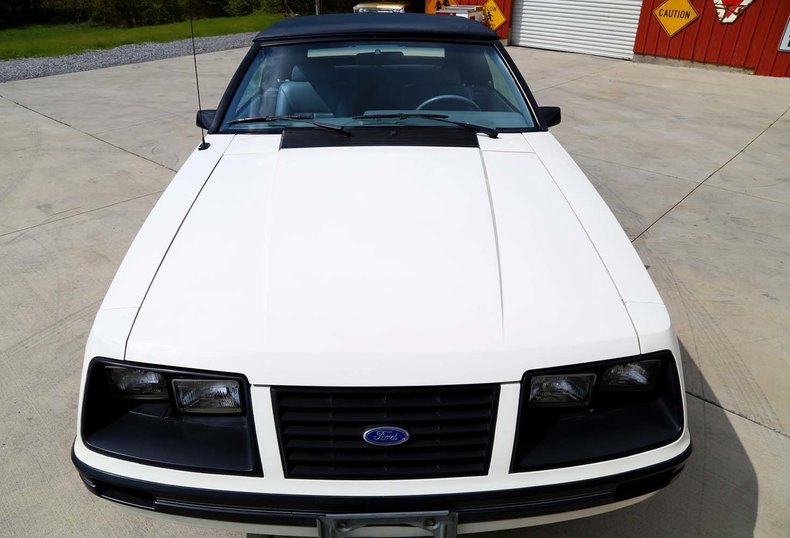 1983 Ford Mustang 7