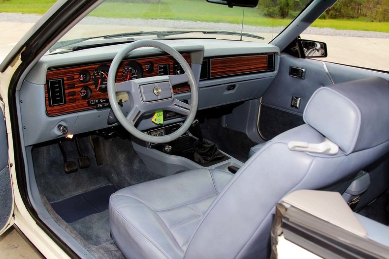 1983 Ford Mustang 30