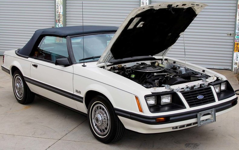 1983 Ford Mustang 43