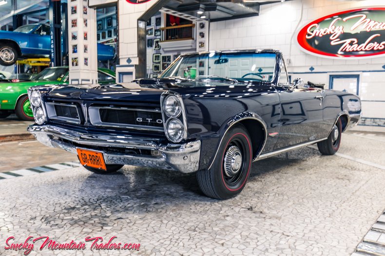 1965 Pontiac GTO - Smokey Mountain Traders