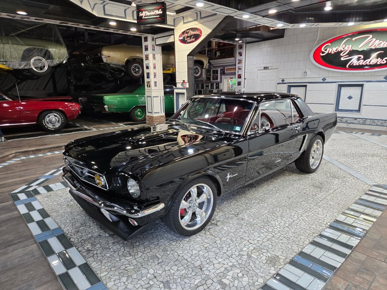1965 Ford Mustang 3