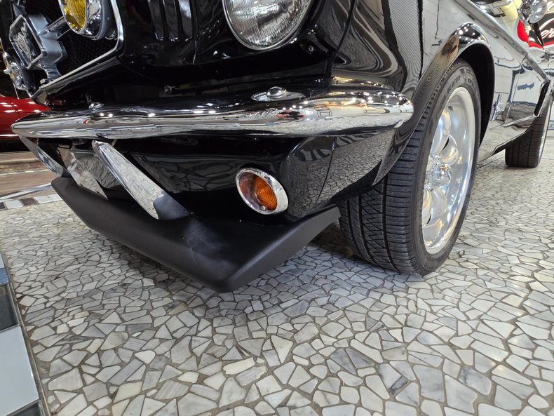 1965 Ford Mustang 12